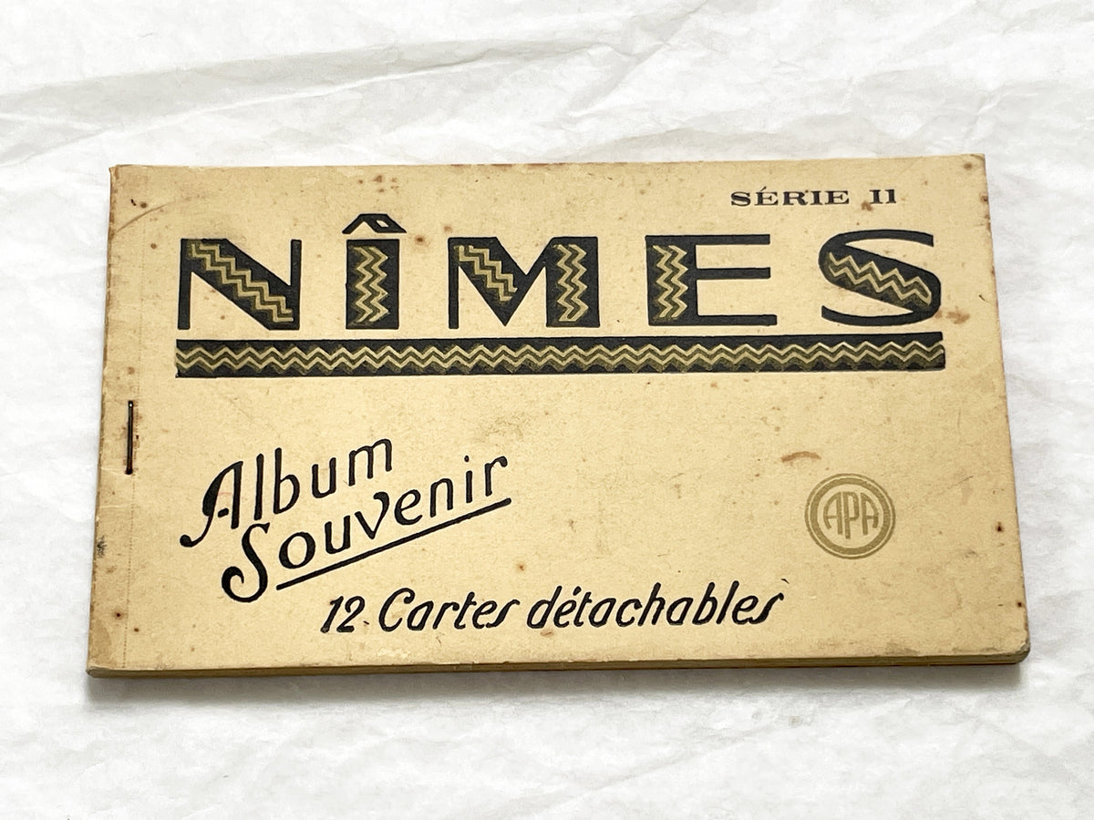 1920s - Vintage Nîmes Postcard Booklet - French Souvenir Album of Gard Landmarks - 12 Detachable Historical Photo Cards
