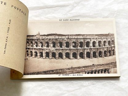 1920s - Vintage Nîmes Postcard Booklet - French Souvenir Album of Gard Landmarks - 12 Detachable Historical Photo Cards