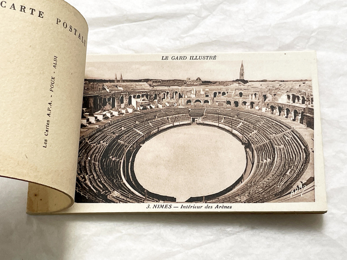 1920s - Vintage Nîmes Postcard Booklet - French Souvenir Album of Gard Landmarks - 12 Detachable Historical Photo Cards