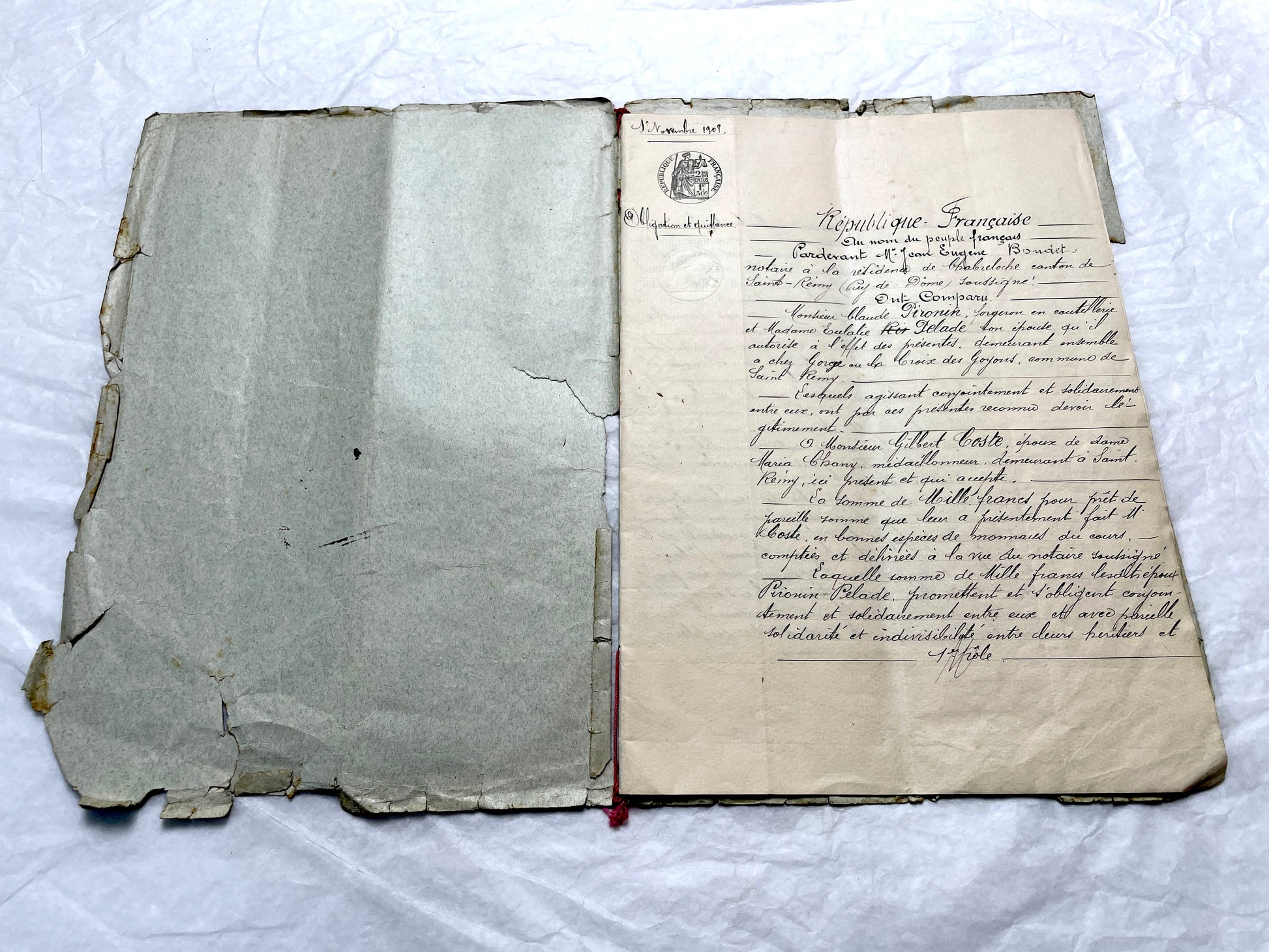 1900s French Notarial Act - Historical handwritten legal document with 'République Française' seal.