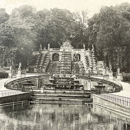 1900s - Vintage Saint-Cloud Parc Les Cascades Postcard - Historic French Fountain Landscape View - Original Black & White Paris Area