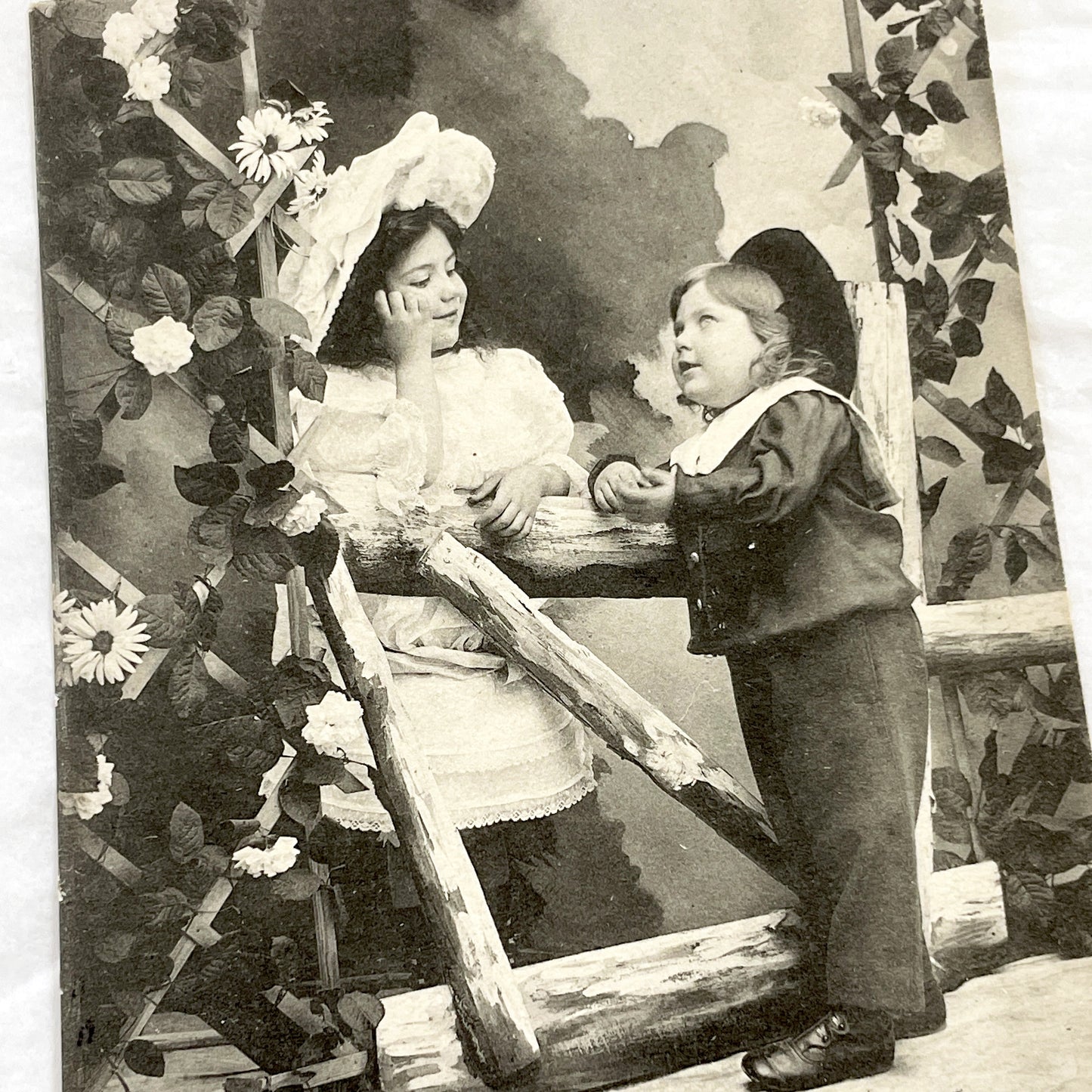 1900s - Antique Children Postcard - Sentimental Kids Scene - Black & White Photo - Edwardian Era - Nostalgic French Caption