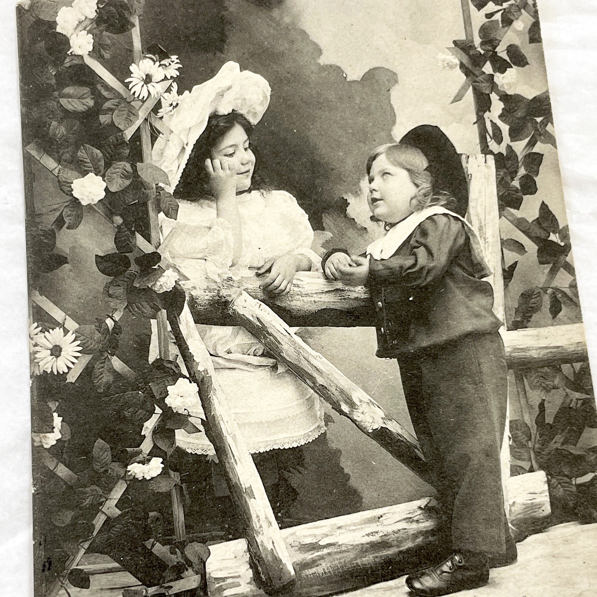 1900s - Antique Children Postcard - Sentimental Kids Scene - Black & White Photo - Edwardian Era - Nostalgic French Caption