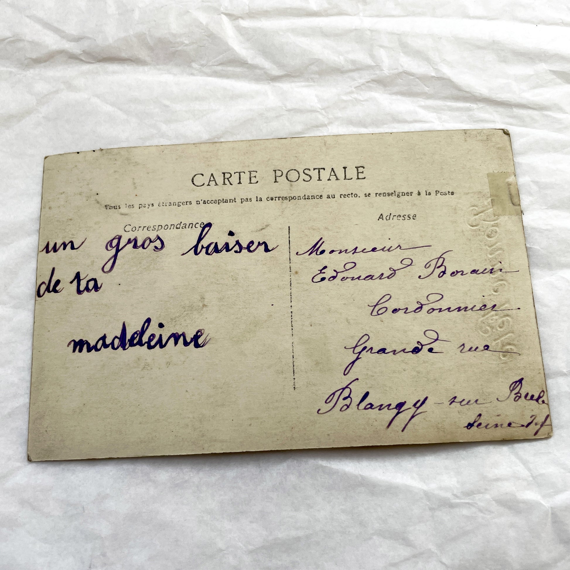 1900s - Antique French Postcard - Young Woman with Bouquet - Early Telephone - Hand-Colored Photo - Bonne Fête Greeting Card - Ephemera