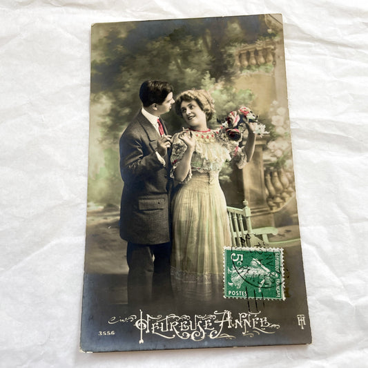 1900s - Antique French Happy New Year Postcard - Romantic Hand-Colored Couple - Vintage Edwardian Greeting Card - Collectible Ephemera