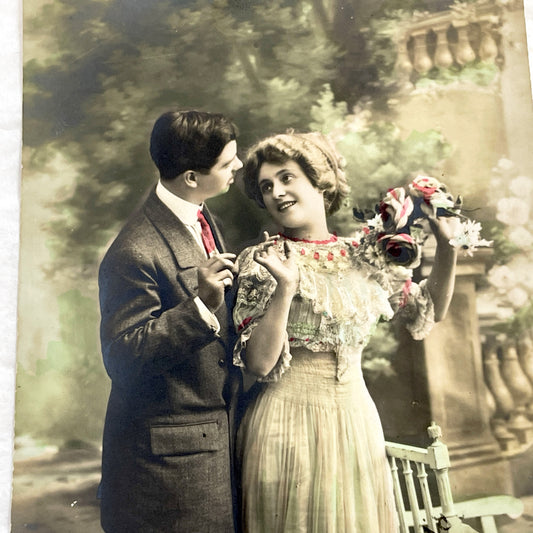 1900s - Antique French Happy New Year Postcard - Romantic Hand-Colored Couple - Vintage Edwardian Greeting Card - Collectible Ephemera