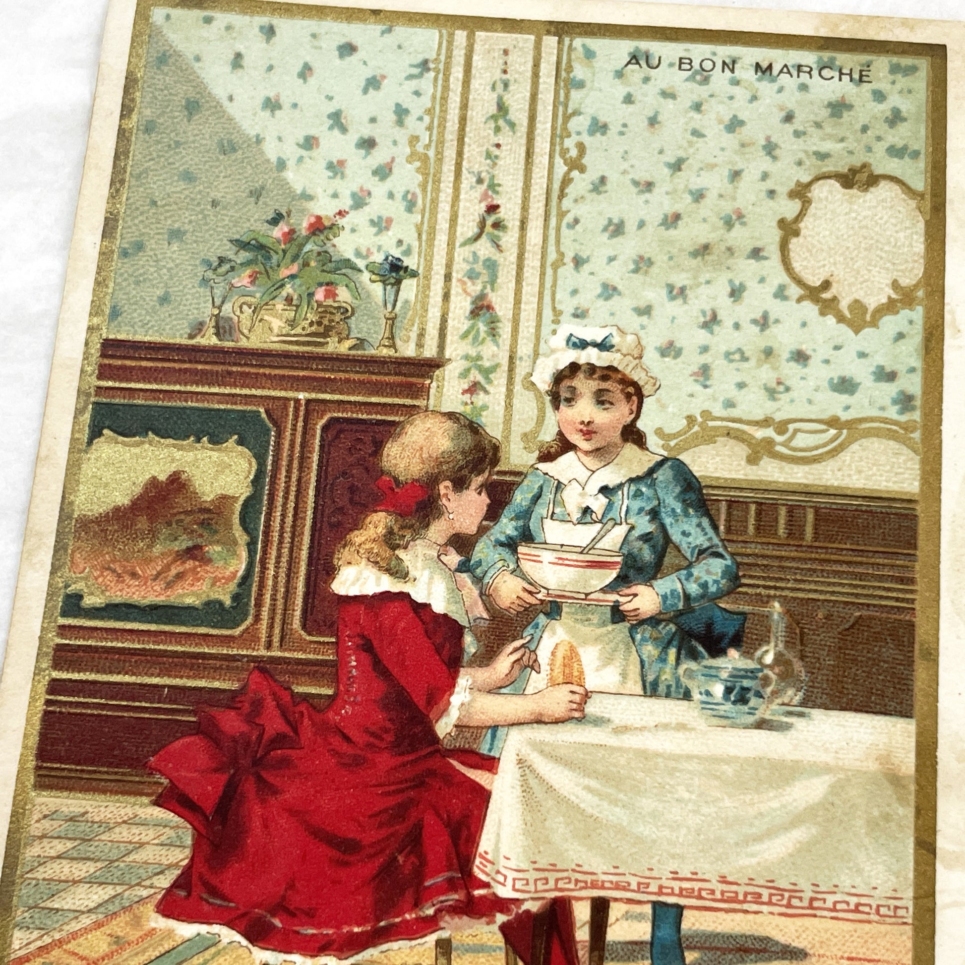 Late 19th Century - French Advertising Chromo - Au Bon Marché - La Femme De Chambre Scene - Paris Store Trade Card - Ephemera Collectible