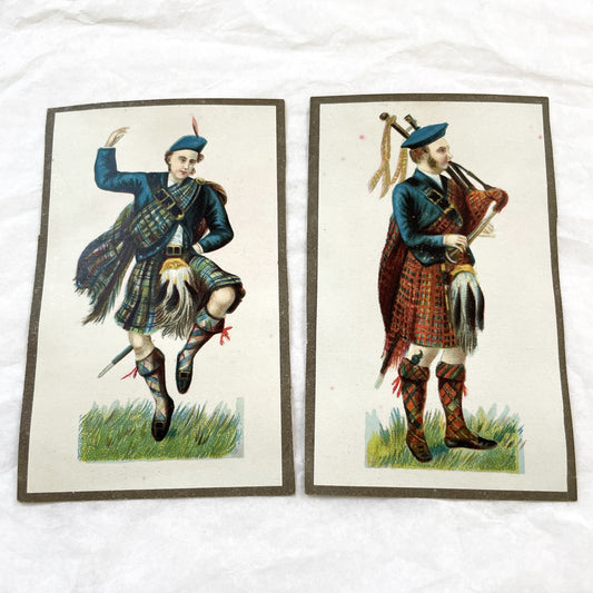 Late 19th Century - Pair Of Antique Chromo Cards - Scottish Highland Figures - Bagpiper And Dancer Traditional Dress