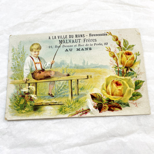 Late 19th - French Advertising Card - Malvaut Frères Le Mans Nouveautés - Charming Boy Fishing Chromo - Vintage Shop Ephemera Collectible