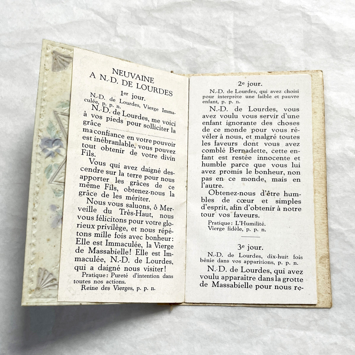 1900s - Antique Devotional Booklet Lourdes Madonna - Souvenir Prayer Book - French Catholic Pilgrim Memorabilia - Religious Art Prayer