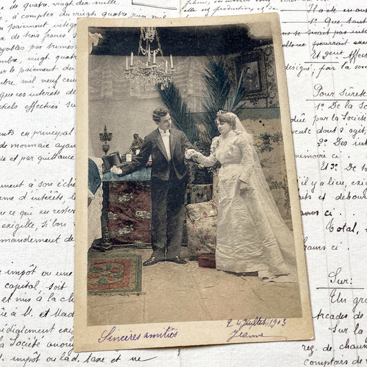1900s - Vintage Wedding Photo - Elegant Edwardian Bride Groom Portrait - Studio Marriage Scene - Antique Ephemera Memento
