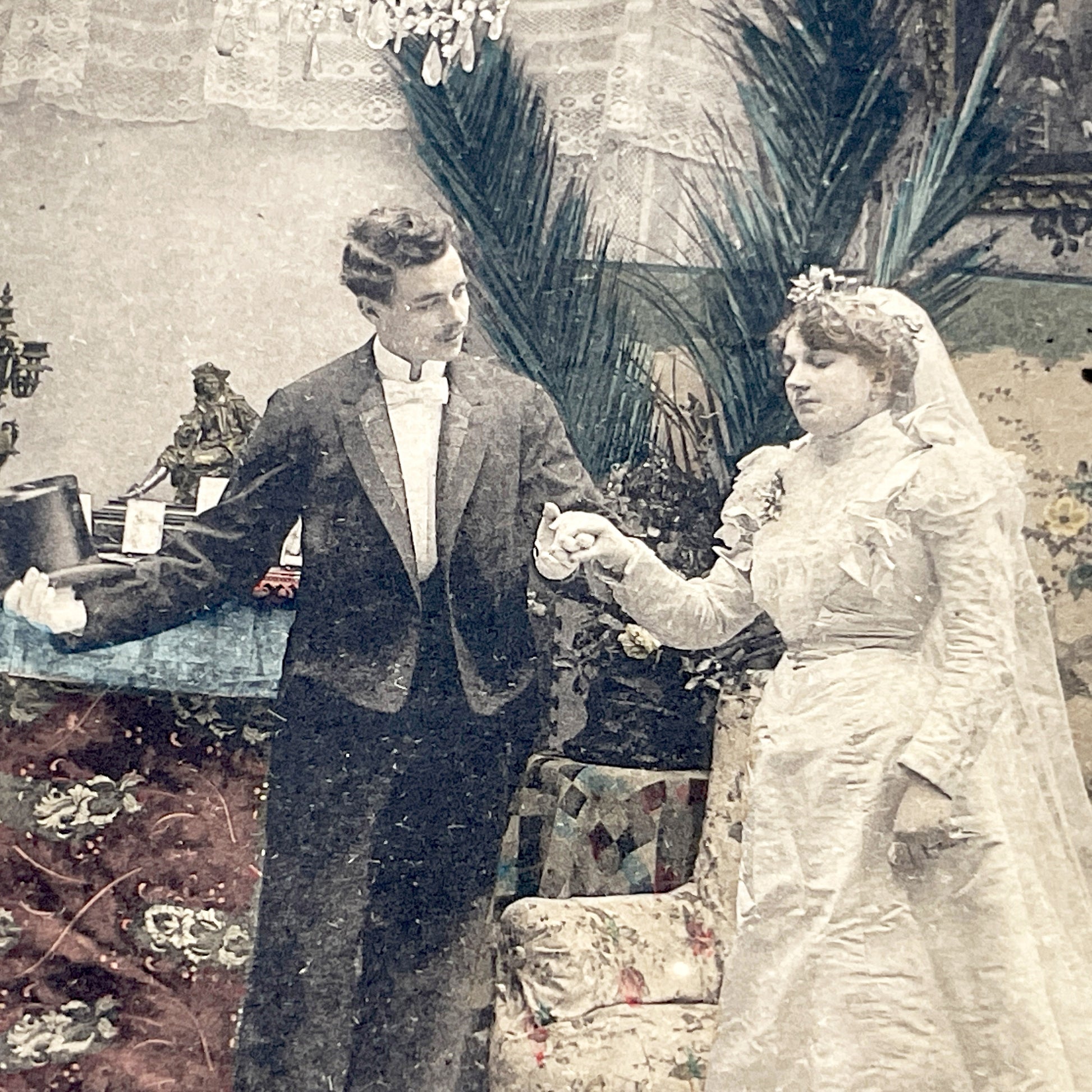1900s - Vintage Wedding Photo - Elegant Edwardian Bride Groom Portrait - Studio Marriage Scene - Antique Ephemera Memento