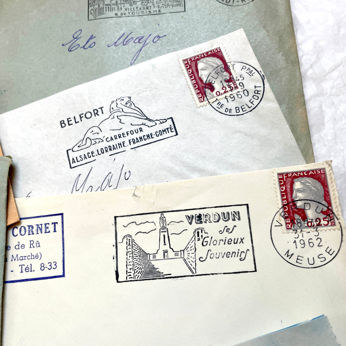 Lot of 20 vintage French envelopes from the 1960s, showcasing diverse stamps and postmarks from various French cities.
