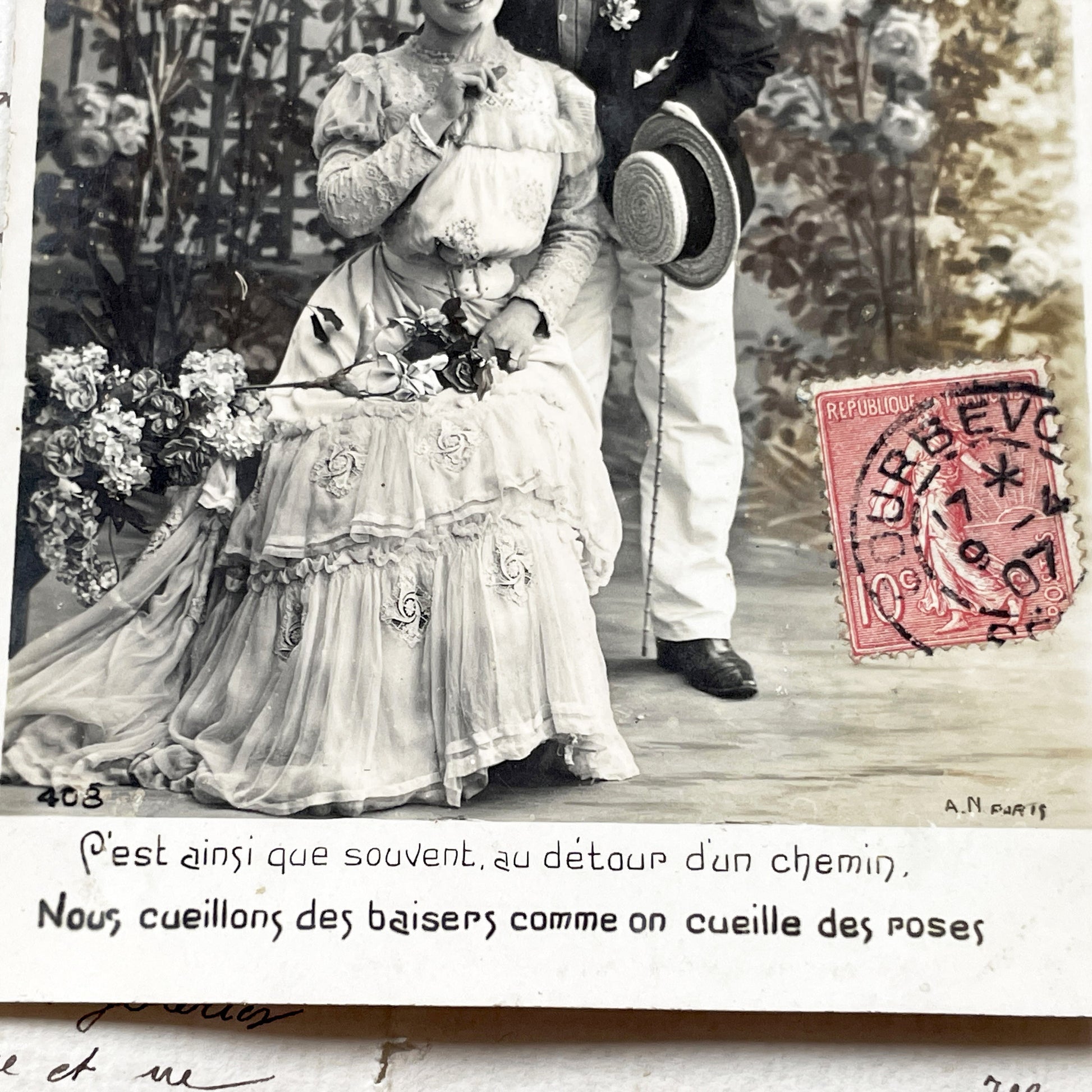 1900s - French Romantic Kiss Postcard - Belle Époque Couple - Edwardian Fashion - Vintage Love Letter Ephemera - Collectible Paper Art