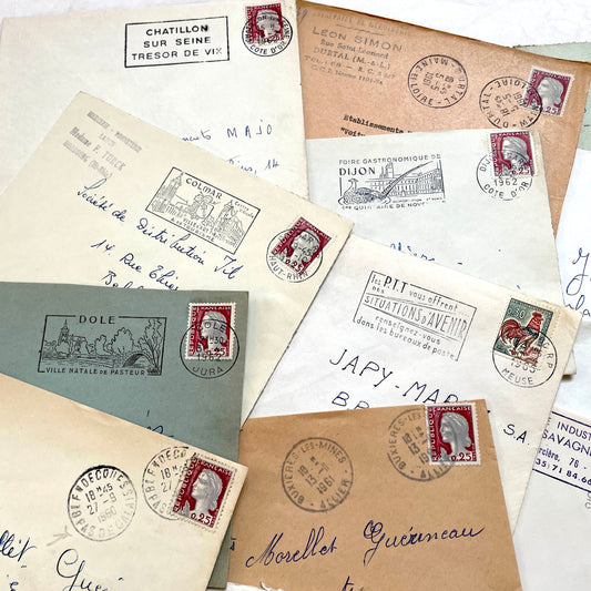 Lot of 20 French envelopes from the 1960s, featuring various postmarks and vintage stamps with Marianne and Rooster designs.