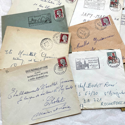 Lot of 20 French envelopes from the 1960s, featuring various postmarks and vintage stamps with Marianne and Rooster designs.