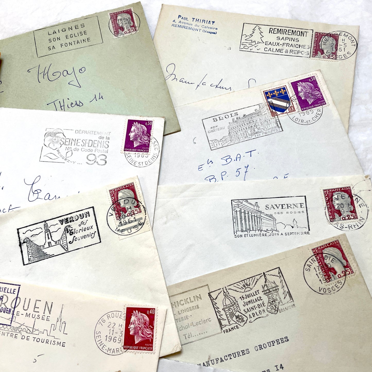 Lot of 20 French envelopes from the 1960s, featuring various postmarks and vintage stamps with Marianne and Rooster designs.