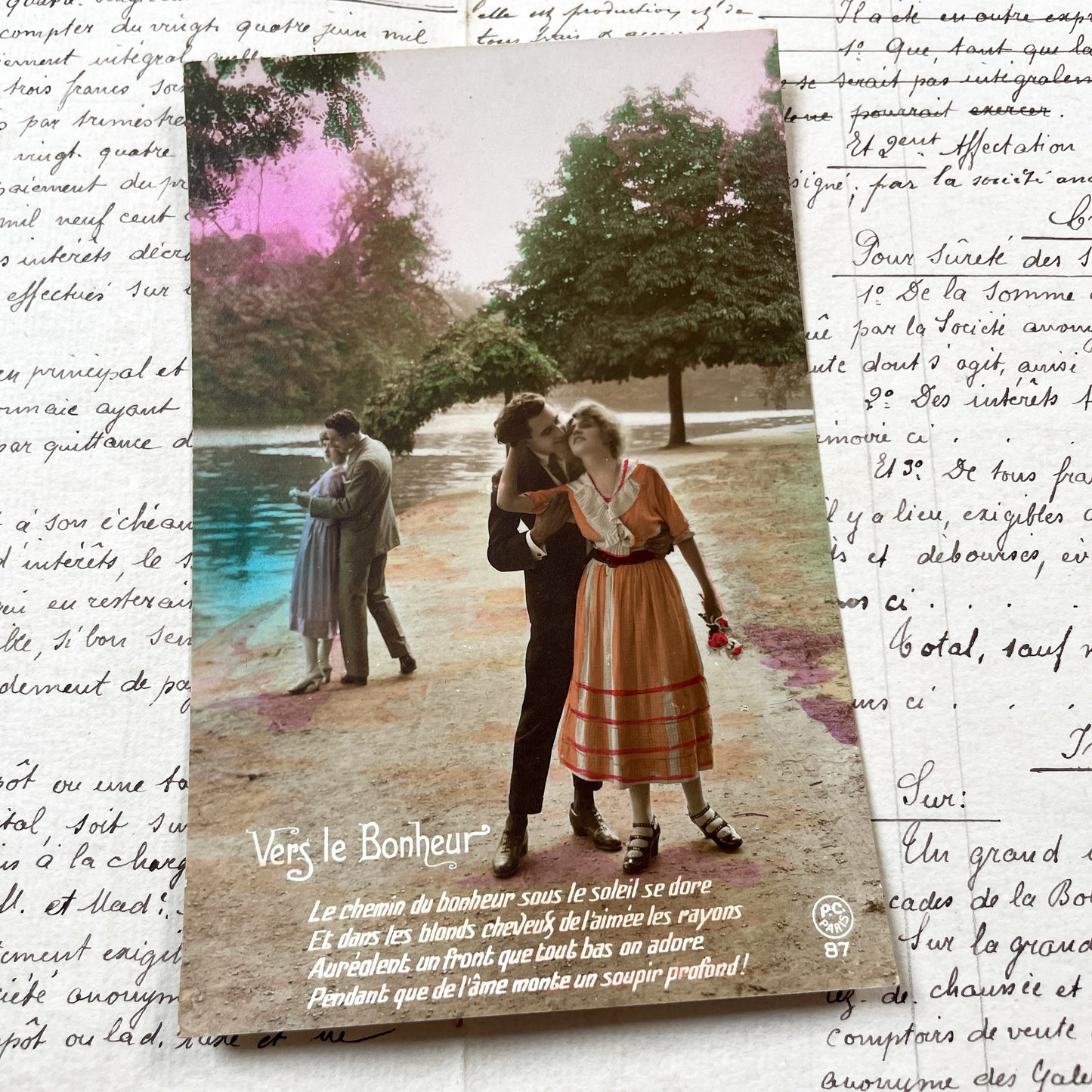 1920s - Vers Le Bonheur - Hand Colored Romantic French Postcard - Park Couple Kissing - Belle Époque Love Scene