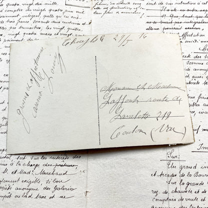 1910s - French Hand-Tinted Romantic Kissing Couple Postcard - Le Baiser Antique Love Card - Vintage Sentiment Ephemera