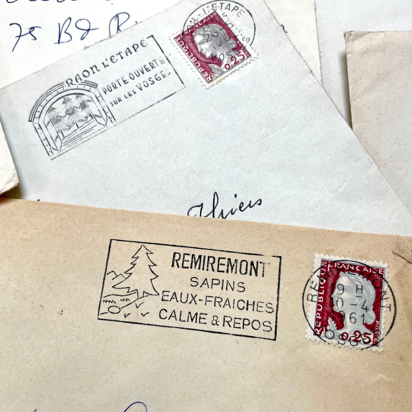 A lot of 20 French envelopes from the 1960s, featuring various postmarks, stamps, and handwritten addresses.