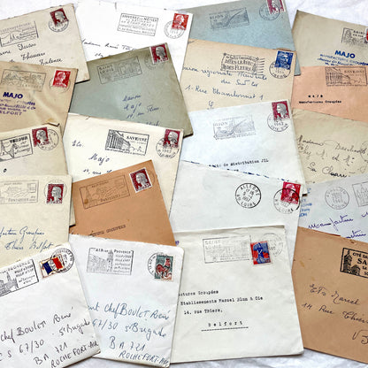Lot of 20 1960s French envelopes with vintage stamps, diverse postmarks, and handwritten addresses.