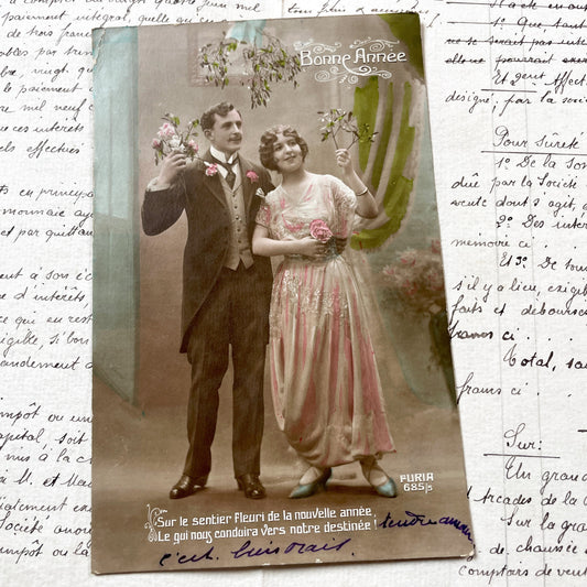 1910s - Antique French New Year Postcard - Belle Epoque Sepia Photo - Elegant Couple - Mistletoe - Good Fortune Greeting Card