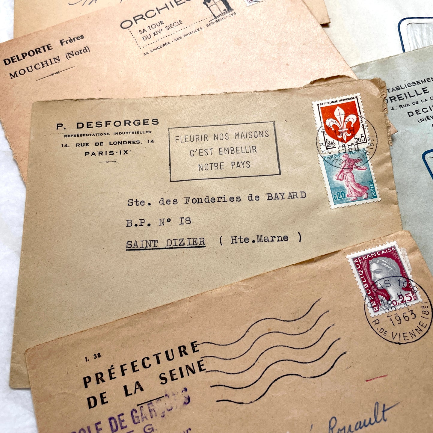 1960s French envelopes lot with vintage stamps and postmarks from various cities.