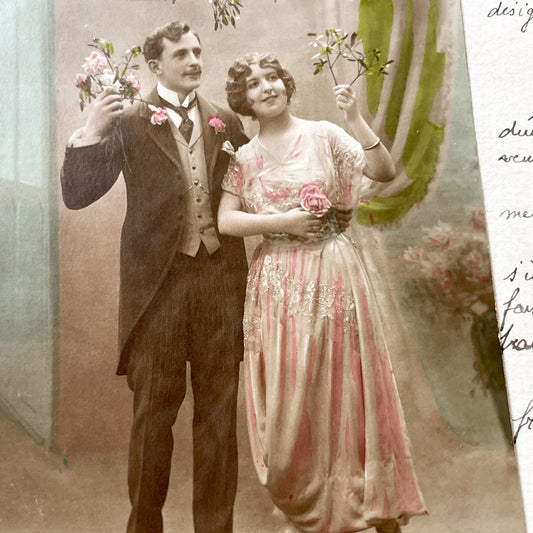 1910s - Antique French New Year Postcard - Belle Epoque Sepia Photo - Elegant Couple - Mistletoe - Good Fortune Greeting Card