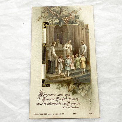 1910s - 2 Vintage French Religious Communion Cards - First Communion Souvenir Booklet - Children Receiving Eucharist - Catholic Ephemera