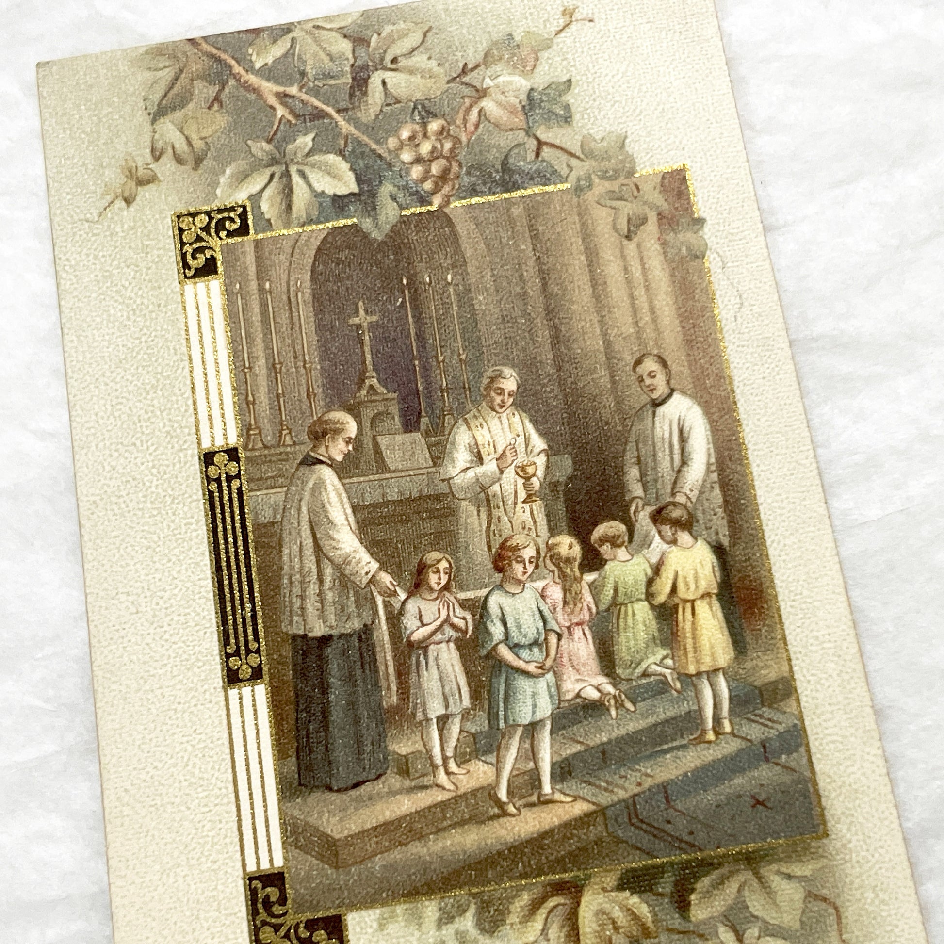 1910s - 2 Vintage French Religious Communion Cards - First Communion Souvenir Booklet - Children Receiving Eucharist - Catholic Ephemera