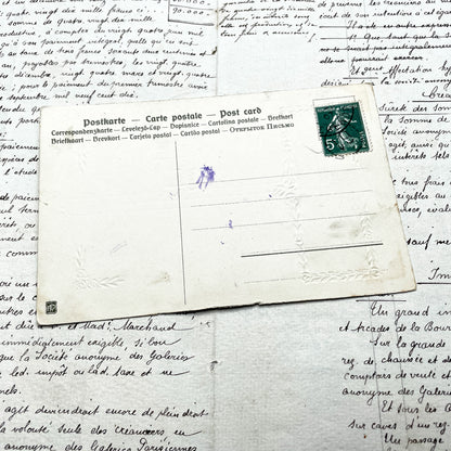 1900s - Vintage French New Year Greeting Card - Antique Winter Cottage Scene - Gilded Embossed Oval Chromolithograph Art