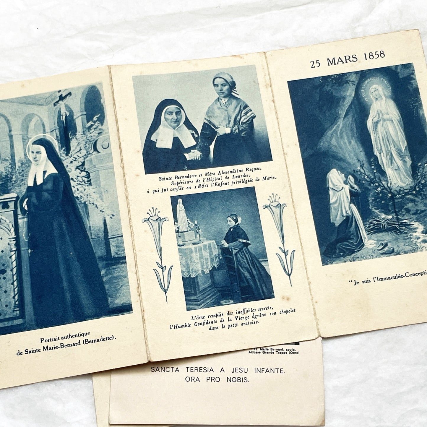1940s - 5 Vintage French Religious Holy Cards Collection - Catholic Prayer Card Art - Saints - Lourdes - Communion - Devotional Ephemera