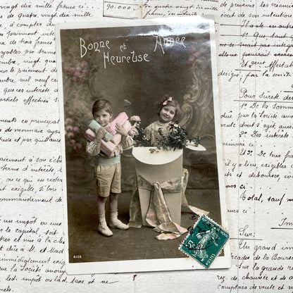 1910s - Antique French New Year Postcard - Vintage Children's Holiday Greeting Card - Happy New Year Ephemera Collectible Art