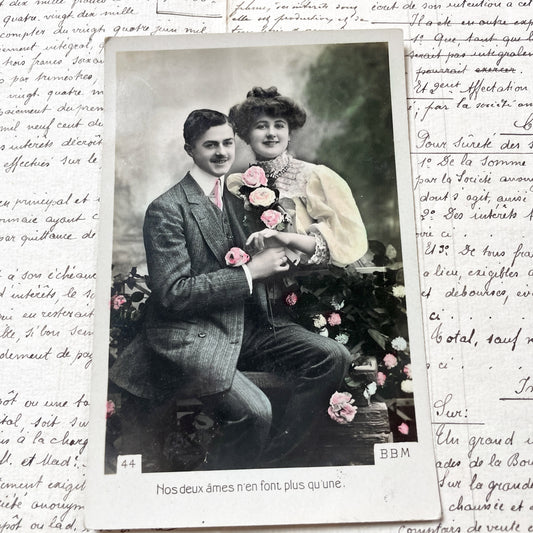 1900s - Vintage French Postcard - Romantic Belle Époque Couple - Hand-Tinted Photo - Love Message - Antique Ephemera Collectible Art