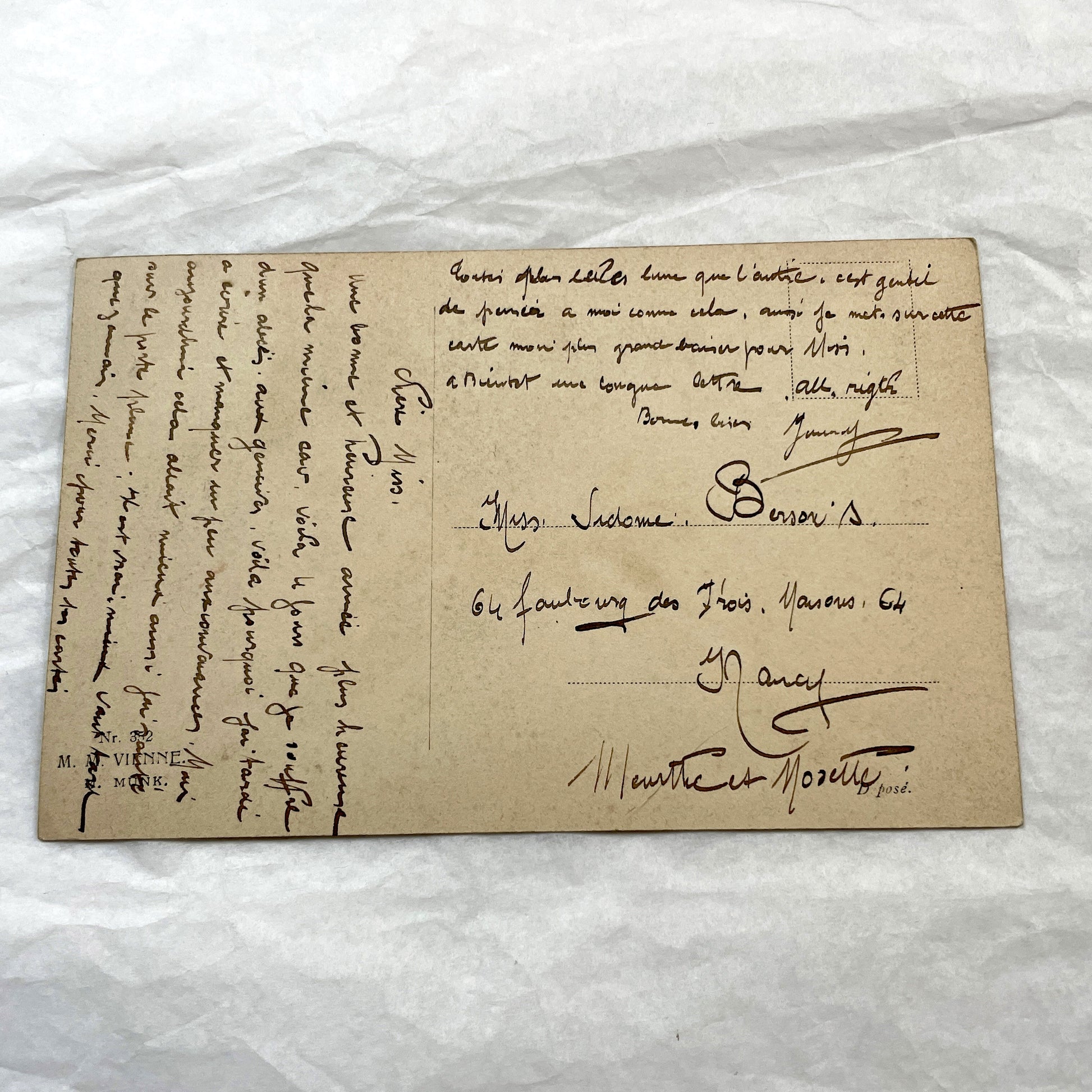 1910s - French Vintage Postcard - Art Nouveau Woman Portrait - Heureuse Année Greeting - Paris January 1911 Mail - Collectible Ephemera