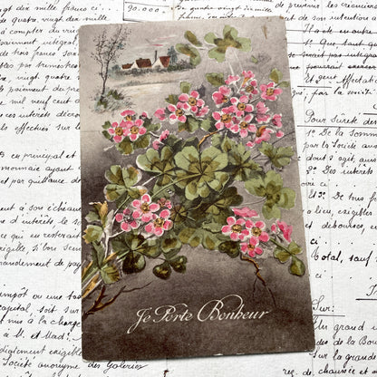 1900s - Antique French Postcard - Je Porte Bonheur Lucky Clover Pink Flowers Vintage Illustration Art Nouveau Era Good Luck Collectible.