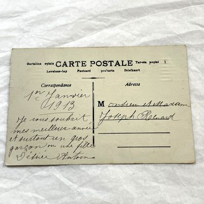 1910s - Vintage French Postcard - Two Children with Mailbox - Heureuse Année - Hand-Tinted Collectible - Antique Ephemera