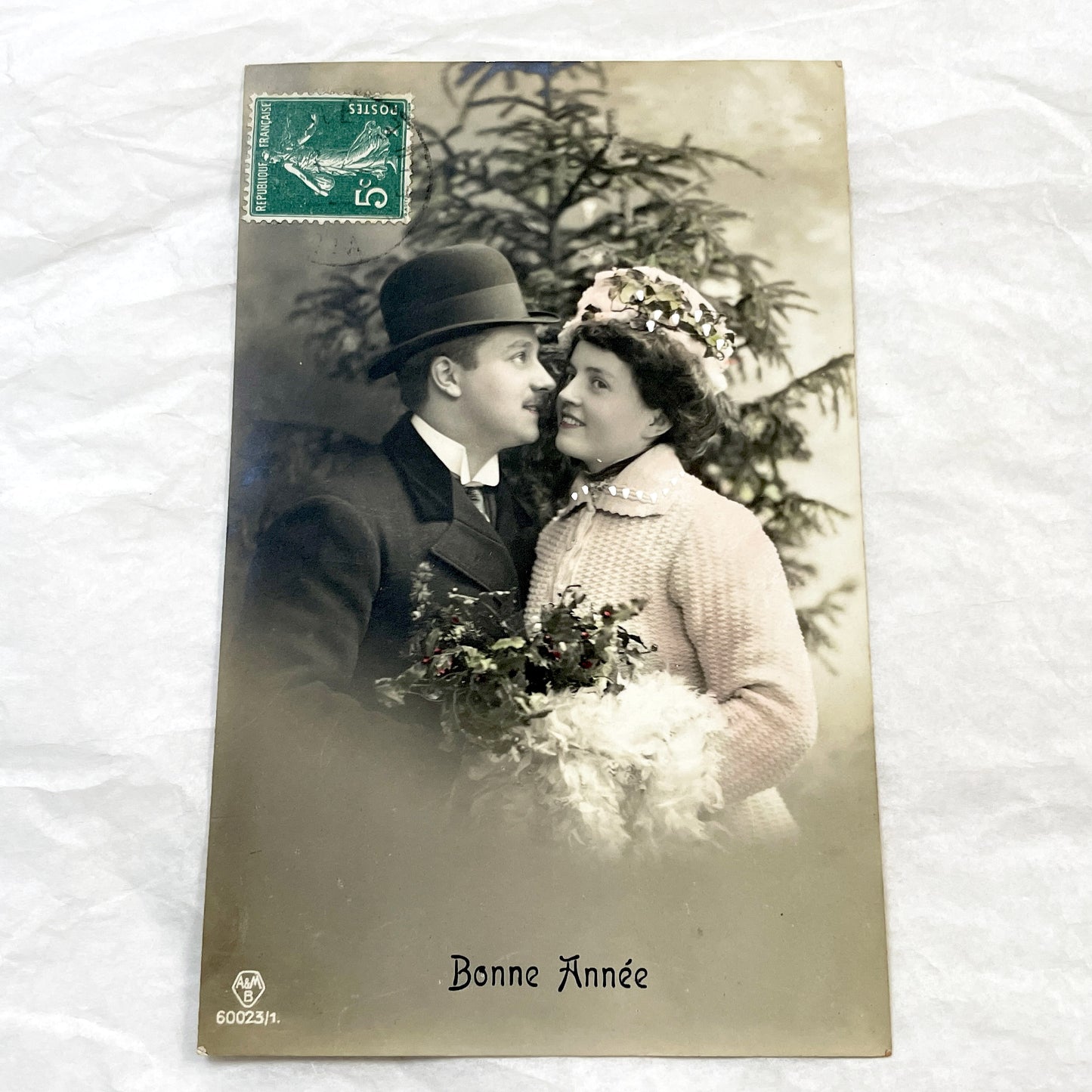 1900s - Vintage French New Year Postcard - Affectionate Couple Portrait - Sepia Tone - Romantic Greeting Card - Antique Ephemera Collectible