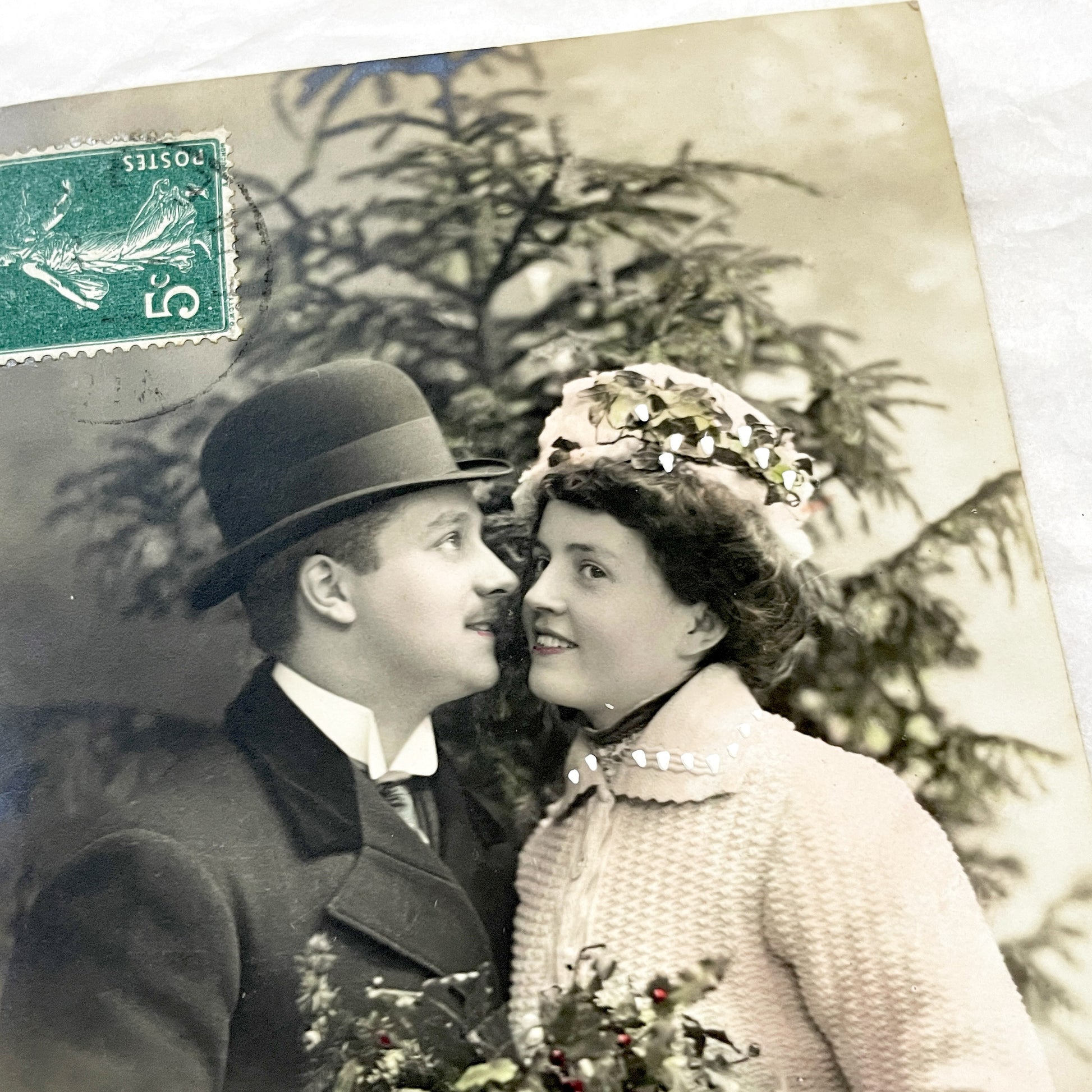 1900s - Vintage French New Year Postcard - Affectionate Couple Portrait - Sepia Tone - Romantic Greeting Card - Antique Ephemera Collectible