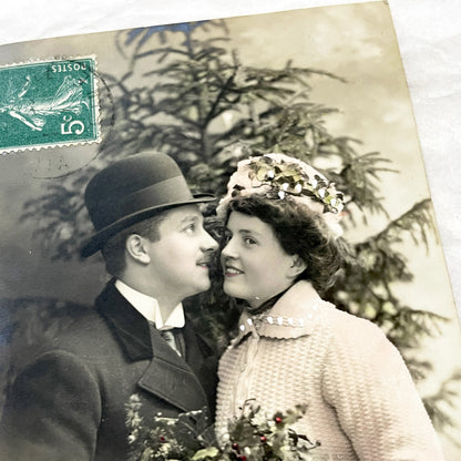 1900s - Vintage French New Year Postcard - Affectionate Couple Portrait - Sepia Tone - Romantic Greeting Card - Antique Ephemera Collectible