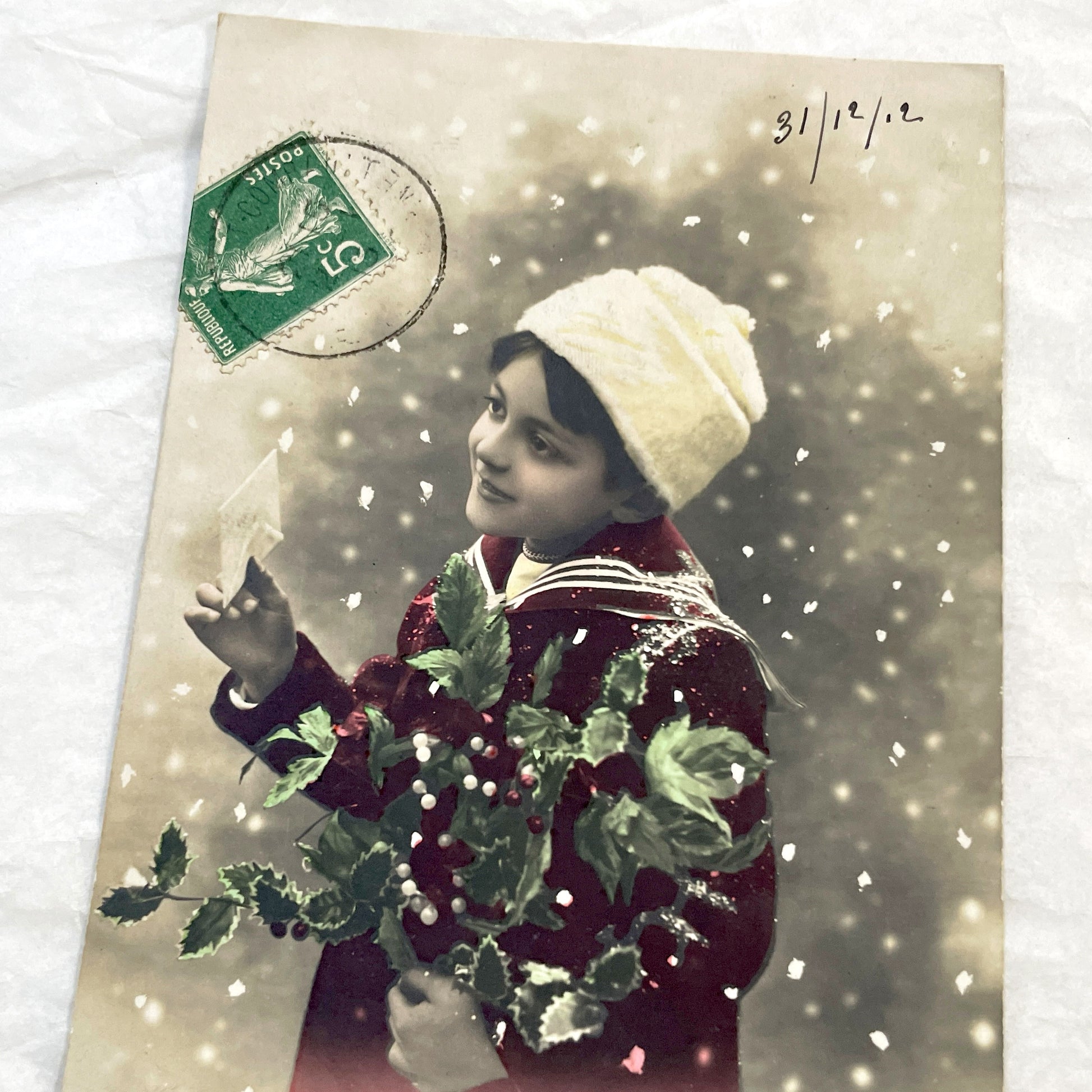 1910s - Charming Vintage French Postcard - Child with Holly - New Year's Greeting - Hand-Tinted Winter Scene - Rex Publisher