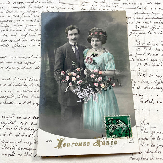 1900s - French Postcard - Elegant Couple With Roses - Hand-Colored Photo - Happy New Year Greeting - Belle Époque Era - Vintage Ephemera