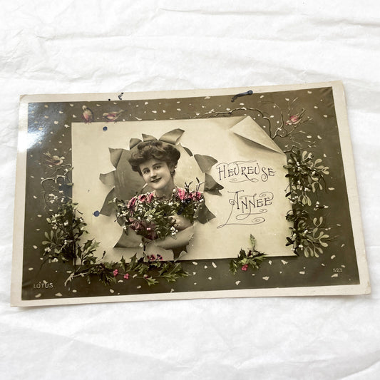 1900s - Antique French New Year Postcard - Heureuse Année Edwardian Lady Photo - Mistletoe Holly Birds Winter Greeting Collectible