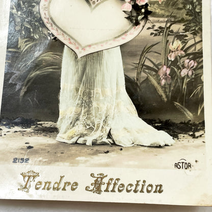 1910s - Vintage French Postcard - Romantic Woman Heart Roses - Elegant Edwardian Lady - Hand Tinted Valentine Greeting Card