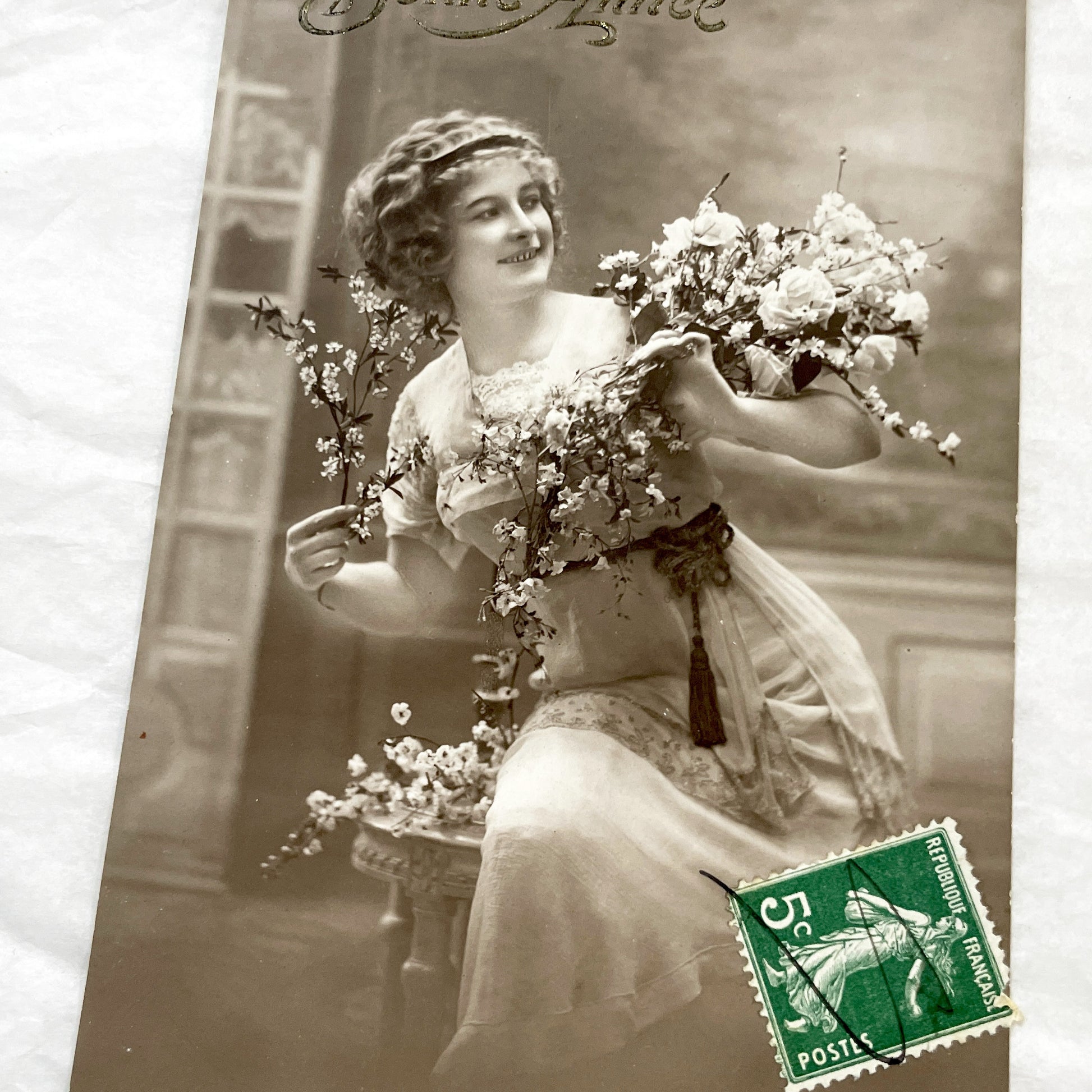 1910s - Vintage French New Year Postcard - Sepia Tone Woman with Flowers - Antique Ephemera Collectible - Elegant Historic Art