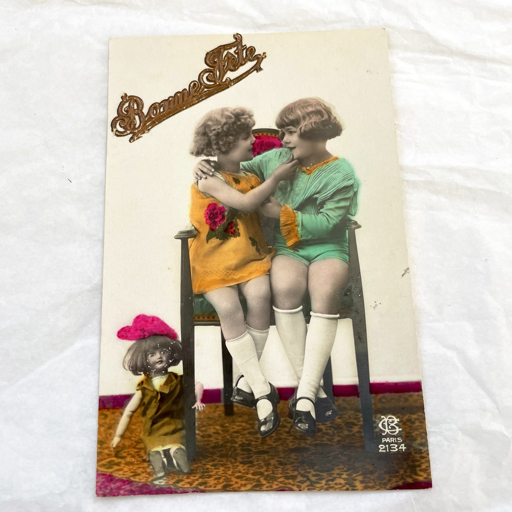 1910s - Antique French Bonne Fête Postcard - Hand-Tinted Girls - Charming Children - Doll - Embossed Gold Text - Vintage Greeting Card