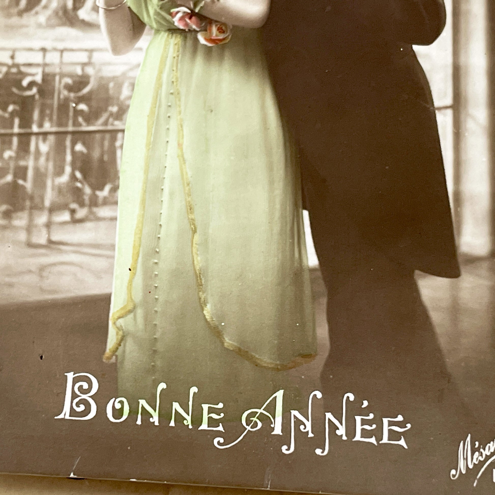 1900s - Vintage French Bonne Année Postcard - Hand Tinted Edwardian Couple - Romantic New Year Greeting Card - Antique Ephemera