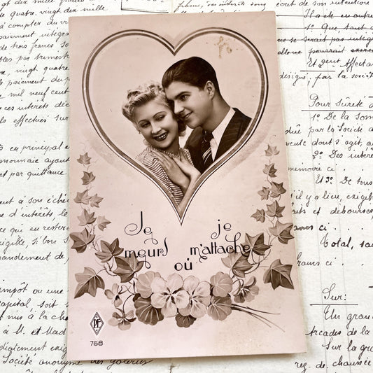 1930s - Vintage French Romantic Postcard - Sepia Photo Couple - Heart Frame - 'Je Meurs Où Je M'Attache' - Antique Love Correspondence