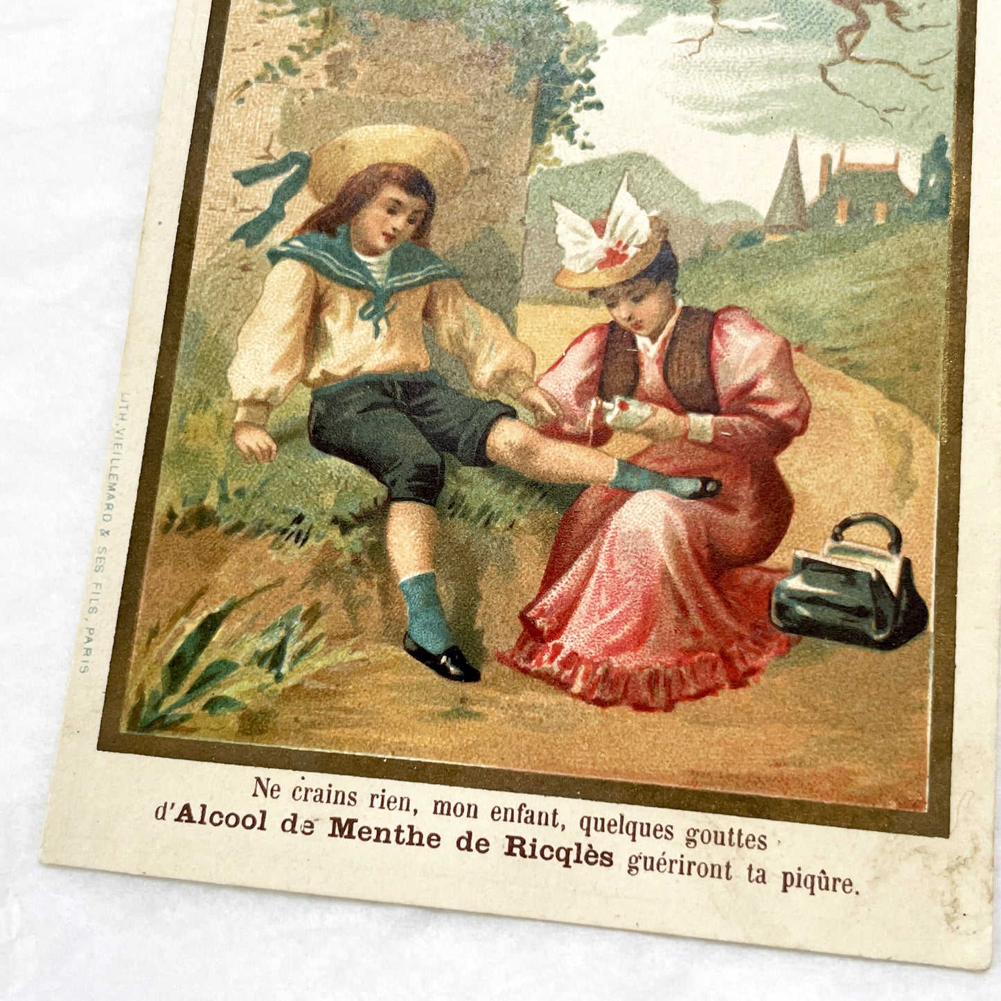 1900s - Ricqlès Mint Alcohol Advertising Card - Vintage French Lithograph Trade Card - Child First Aid - Collectible Ephemera