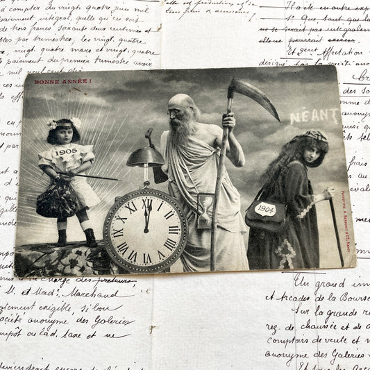 1900s - Antique French New Year Postcard - Allegorical Scene - Father Time - 1905 Child - Old Year 1904 - Collectible Card